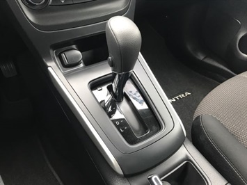 2017 Nissan Sentra S   - Photo 19 - Coombs, BC V0R 1M0