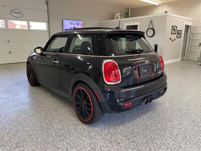 2016 MINI Cooper S Autom Panoramic Roof Leather Heated Seats   - Photo 4 - Coombs, BC V0R 1M0