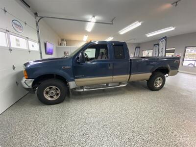 2001 Ford F-350 Local with No Accidents only 196000 kms   - Photo 1 - Coombs, BC V0R 1M0