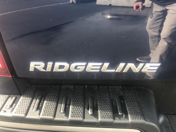 2017 Honda Ridgeline Touring  All Wheel Drive - Photo 7 - Coombs, BC V0R 1M0