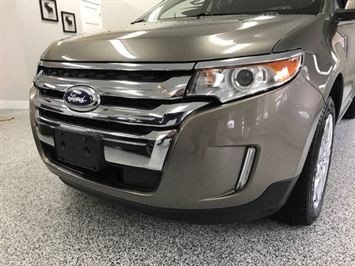 2014 Ford Edge Limited AWD Nav, Panoramic Roof, Vision Package   - Photo 2 - Coombs, BC V0R 1M0