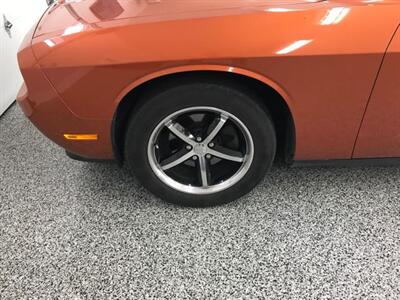 2011 Dodge Challenger One Owner, Toxic Orange only 59100 kms Loaded   - Photo 7 - Coombs, BC V0R 1M0