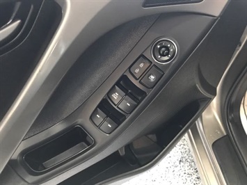 2015 Hyundai Elantra SE- Heated Front Seats and Bluetooth   - Photo 10 - Coombs, BC V0R 1M0