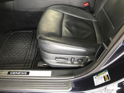2013 Hyundai Genesis 5.0L R-Spec Leather, Sunroof, Lane Departure   - Photo 19 - Coombs, BC V0R 1M0