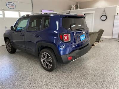 2016 Jeep Renegade Full Load 4x4 $149 bi-weekly with 2000 down oacwn   - Photo 7 - Coombs, BC V0R 1M0