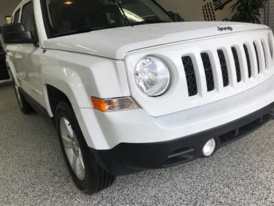2012 Jeep Patriot North 4x4 ONLY 78500 kms Heated Seats Automatic   - Photo 22 - Coombs, BC V0R 1M0