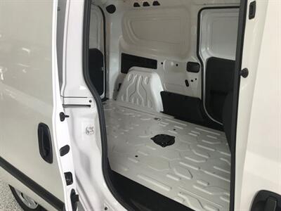 2016 RAM ProMaster City Cargo Van SLT ONLY 8175 kms EXTENDED WARRANTY   - Photo 23 - Coombs, BC V0R 1M0