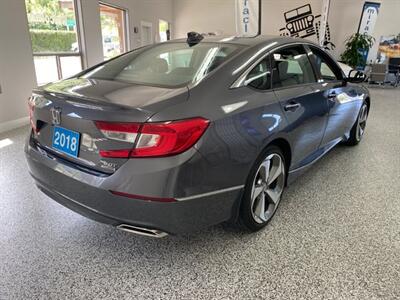 2018 Honda Accord Touring 2.0 Fully Loaded Accident Free  Touring 2.0 Turbo - Photo 20 - Coombs, BC V0R 1M0