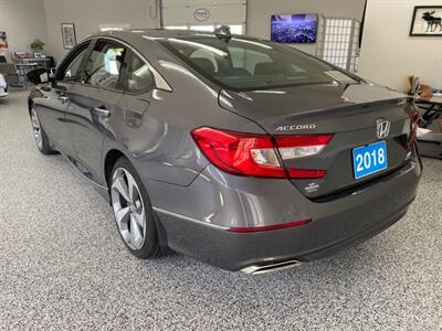2018 Honda Accord Touring 2.0 Fully Loaded Accident Free  Touring 2.0 Turbo - Photo 19 - Coombs, BC V0R 1M0