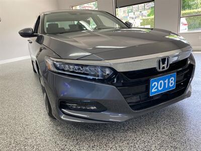 2018 Honda Accord Touring 2.0 Fully Loaded Accident Free  Touring 2.0 Turbo - Photo 13 - Coombs, BC V0R 1M0