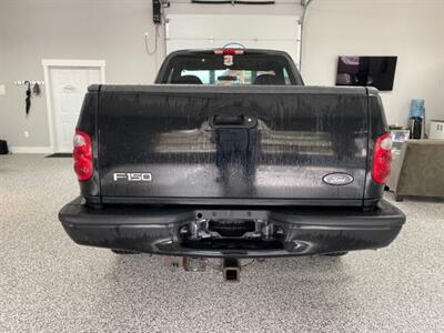 2003 Ford F-150 XL 5 speed 2WD  6 Cylinder One Owner   - Photo 5 - Coombs, BC V0R 1M0