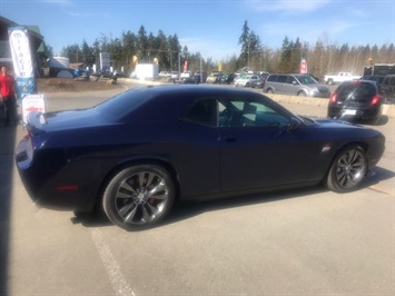 2013 Dodge Challenger SRT8 392 with 6 speed Manual Sunroof Leather Navi   - Photo 31 - Coombs, BC V0R 1M0