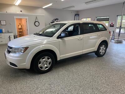 2010 Dodge Journey 5 Passenger Fully Inspected Local No Accidents   - Photo 1 - Coombs, BC V0R 1M0
