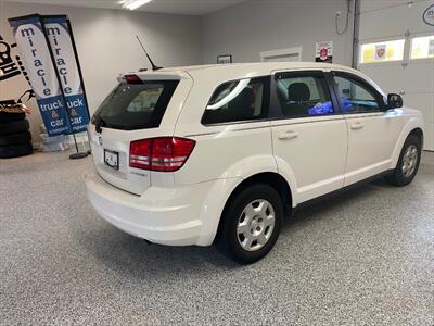2010 Dodge Journey 5 Passenger Fully Inspected Local No Accidents   - Photo 9 - Coombs, BC V0R 1M0