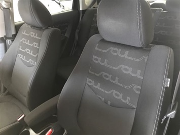 2012 Kia Soul 2.0L 2u Heated Seats , A/C , Auto   - Photo 16 - Coombs, BC V0R 1M0