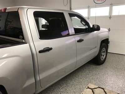 2014 Chevrolet Silverado 1500 4x4 Crew Cab One Owner and NEW TIRES   - Photo 19 - Coombs, BC V0R 1M0