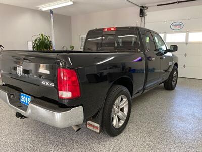 2015 RAM 1500 SLT with Leather and New tires 6 Passenger   - Photo 23 - Coombs, BC V0R 1M0