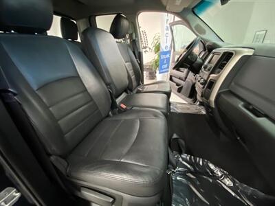2015 RAM 1500 SLT with Leather and New tires 6 Passenger   - Photo 27 - Coombs, BC V0R 1M0