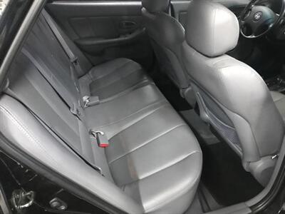 2004 Hyundai Elantra GT 5 door Hatch Auto One Owner Leather, Sunroof   - Photo 3 - Coombs, BC V0R 1M0