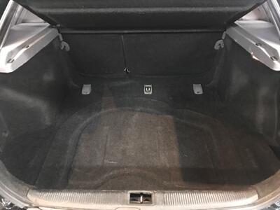 2004 Hyundai Elantra GT 5 door Hatch Auto One Owner Leather, Sunroof   - Photo 7 - Coombs, BC V0R 1M0
