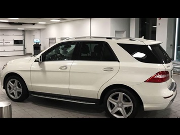 2013 Mercedes-Benz ML 350 BlueTEC Diesel with Navigation and Panoramc   - Photo 2 - Coombs, BC V0R 1M0