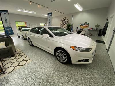 2014 Ford Fusion Hybrid Titanium Hybrid With Every Option   - Photo 21 - Coombs, BC V0R 1M0