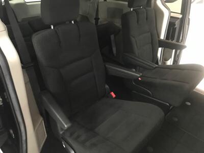 2017 Dodge Grand Caravan SXT Full StowNGo Rear DVD only 8500 kms Ext Warr   - Photo 32 - Coombs, BC V0R 1M0