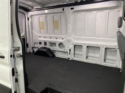 2018 Ford Transit Cargo Transit 250 Medium Roof 148inch WB One Owner Local   - Photo 24 - Coombs, BC V0R 1M0