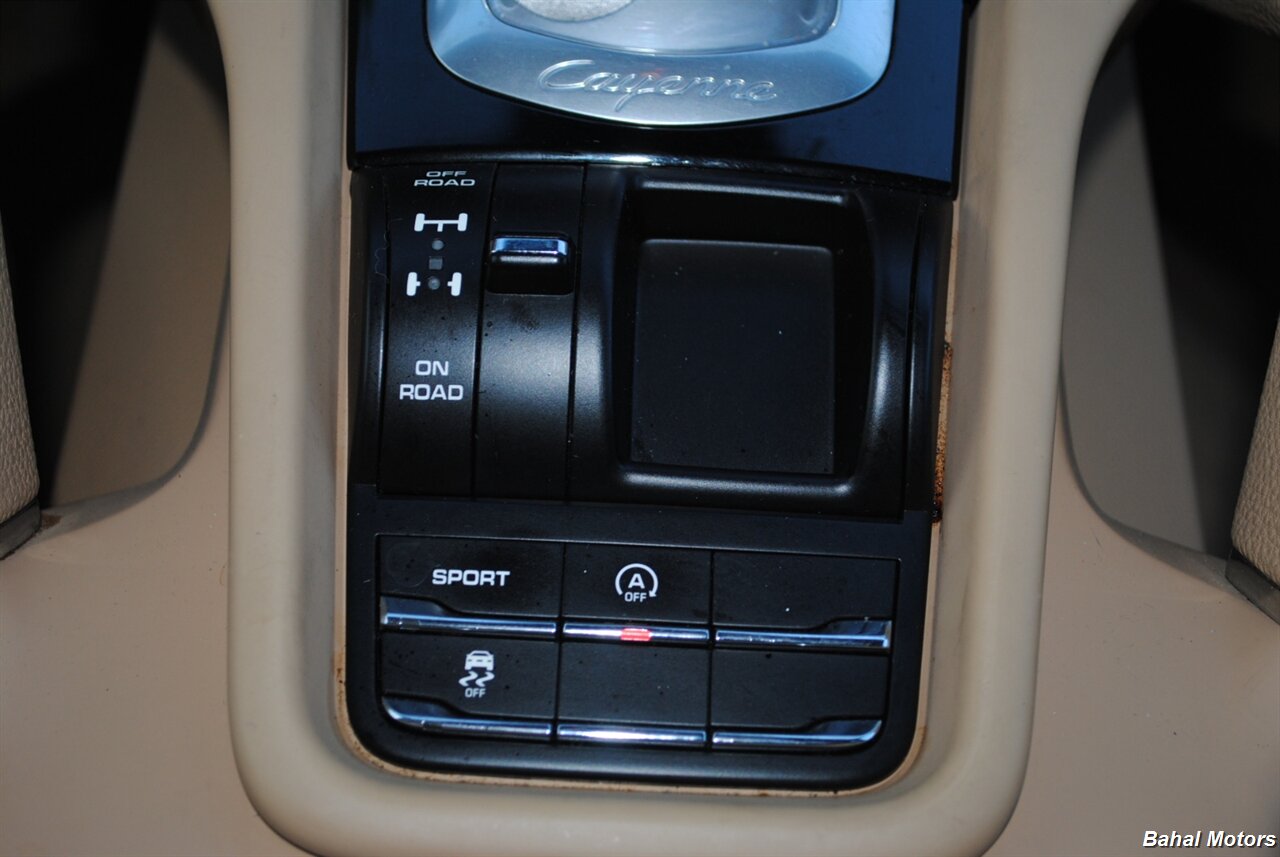 2014 Porsche Cayenne Platinum   - Photo 17 - Concord, CA 94520