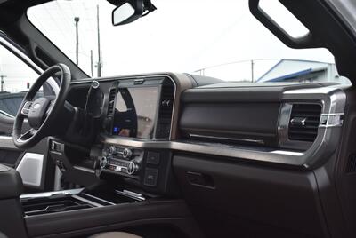 2025 Ford F-350 King Ranch  LIFTED HI OUTPUT DIESEL TRUCK 4X4 LOADED - Photo 32 - Gresham, OR 97030