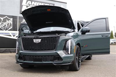 2026 Cadillac Escalade-V V-SERIES 6.2L SUPER  6.2L SUPER CHARGED 26 " RIMS SUPER CRUISE LOADED - Photo 35 - Gresham, OR 97030