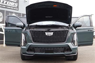 2026 Cadillac Escalade-V V-SERIES 6.2L SUPER  6.2L SUPER CHARGED 26 " RIMS SUPER CRUISE LOADED - Photo 43 - Gresham, OR 97030