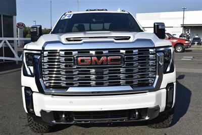 2024 GMC Sierra 3500 Denali  LVLED  DIESEL TRUCK 4X4 LOADED - Photo 8 - Gresham, OR 97030