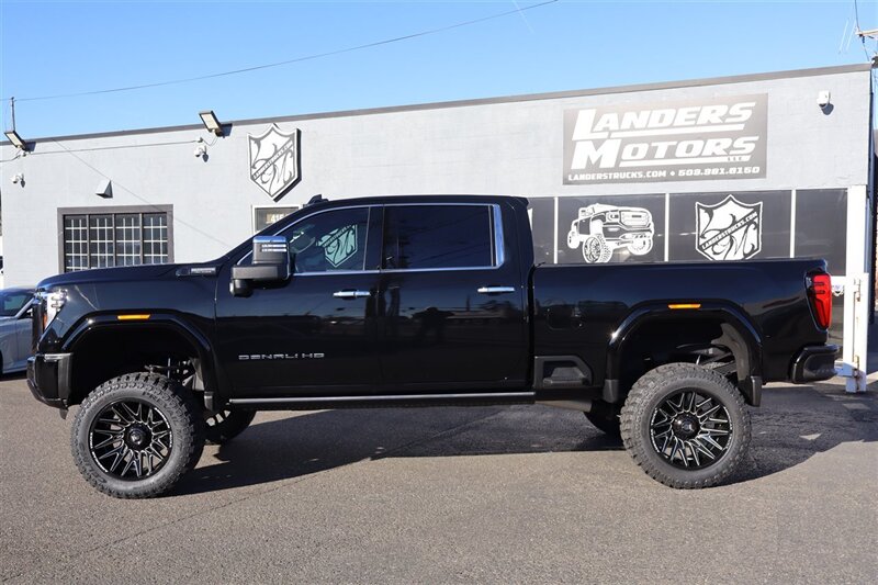 2024 GMC Sierra 3500 Denali Ultimate  LIFTED DIESEL TRUCK 4X4 LOADED