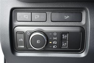 2023 Ford F-250 Lariat  LIFTED DIESEL TRUCK 4X4 LOADED - Photo 18 - Gresham, OR 97030