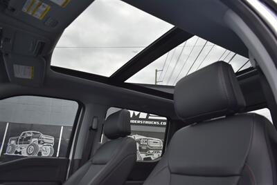 2023 Ford F-250 Lariat  LIFTED DIESEL TRUCK 4X4 LOADED - Photo 14 - Gresham, OR 97030