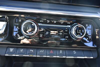 2024 GMC Sierra 2500 Denali Ultimate  LIFTED DIESEL TRUCK 4X4 LOADED - Photo 31 - Gresham, OR 97030