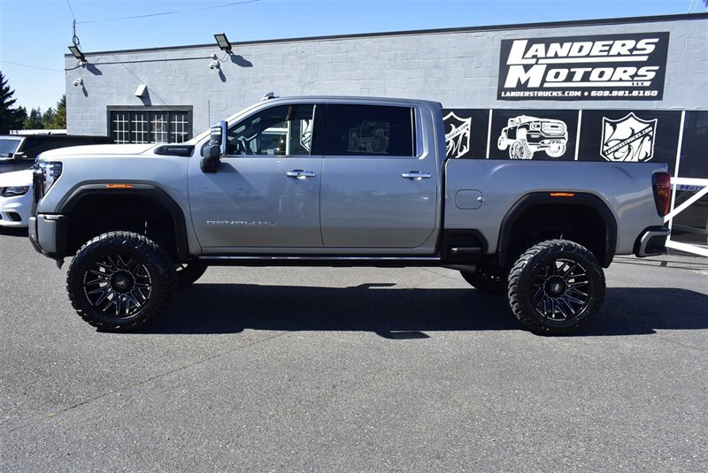 2024 GMC Sierra 2500 Denali Ultimate  LIFTED DIESEL TRUCK 4X4 LOADED
