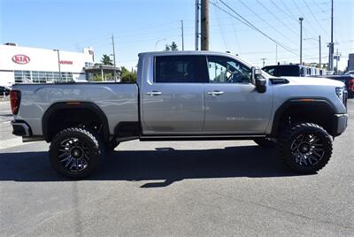 2024 GMC Sierra 2500 Denali Ultimate  LIFTED DIESEL TRUCK 4X4 LOADED - Photo 6 - Gresham, OR 97030