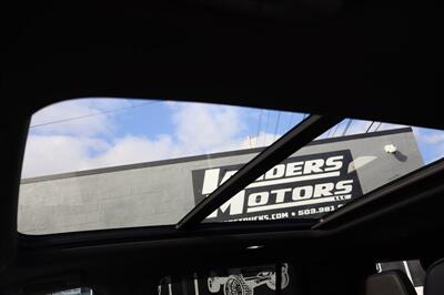 2022 GMC Yukon Denali  6.2L 4X4 6 PASSANGER 3RD ROW LOADED - Photo 12 - Gresham, OR 97030