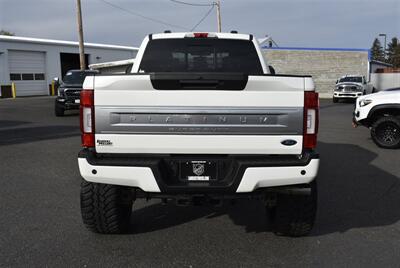 2022 Ford F-350 Platinum  LIFTED DIESEL TRUCK 4X4 LOADED - Photo 4 - Gresham, OR 97030