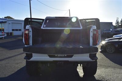 2024 GMC Sierra 3500 Denali  LIFTED DIESEL TRUCK 4X4 LOADED - Photo 33 - Gresham, OR 97030