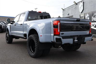 2025 Ford F-450 Super Duty PLATINUM PLUS F-450 LVLED ON 22 " FORGED RIMS AND 37 " TIRES 45 MILES LOADED - Photo 3 - Gresham, OR 97030