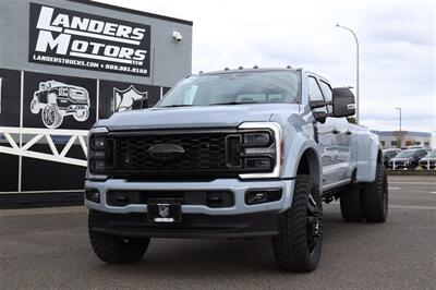2025 Ford F-450 Super Duty PLATINUM PLUS F-450 LVLED ON 22 " FORGED RIMS AND 37 " TIRES 45 MILES LOADED - Photo 1 - Gresham, OR 97030