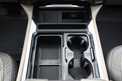 2025 Ford F-450 Super Duty PLATINUM PLUS F-450 LVLED ON 22 " FORGED RIMS AND 37 " TIRES 45 MILES LOADED - Photo 22 - Gresham, OR 97030