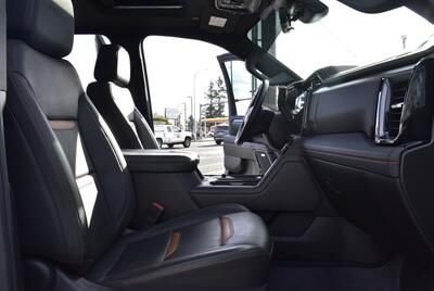 2025 GMC Sierra 3500 AT4  LIFTED DIESEL TRUCK 4X4 LOADED - Photo 30 - Gresham, OR 97030