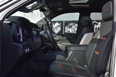 2025 GMC Sierra 3500 AT4  LIFTED DIESEL TRUCK 4X4 LOADED - Photo 16 - Gresham, OR 97030