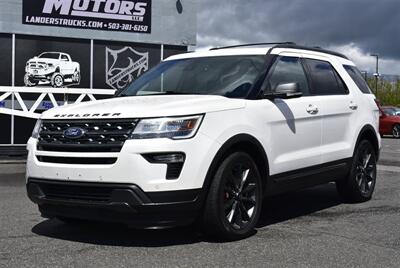2019 Ford Explorer XLT  4X4 3RD ROW PANO ROOF