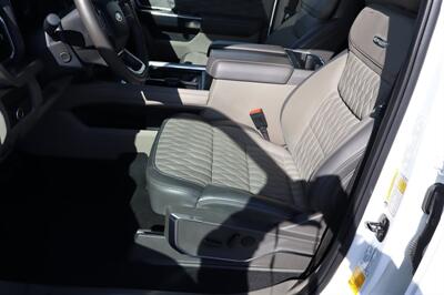 2025 Ford F-350 Platinum plus LIFTED DIESEL TRUCK 4X4 LOADED - Photo 13 - Gresham, OR 97030