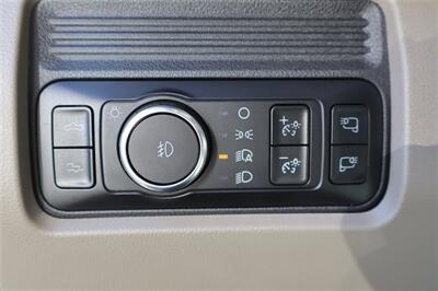 2025 Ford F-350 Platinum plus LIFTED DIESEL TRUCK 4X4 LOADED - Photo 29 - Gresham, OR 97030